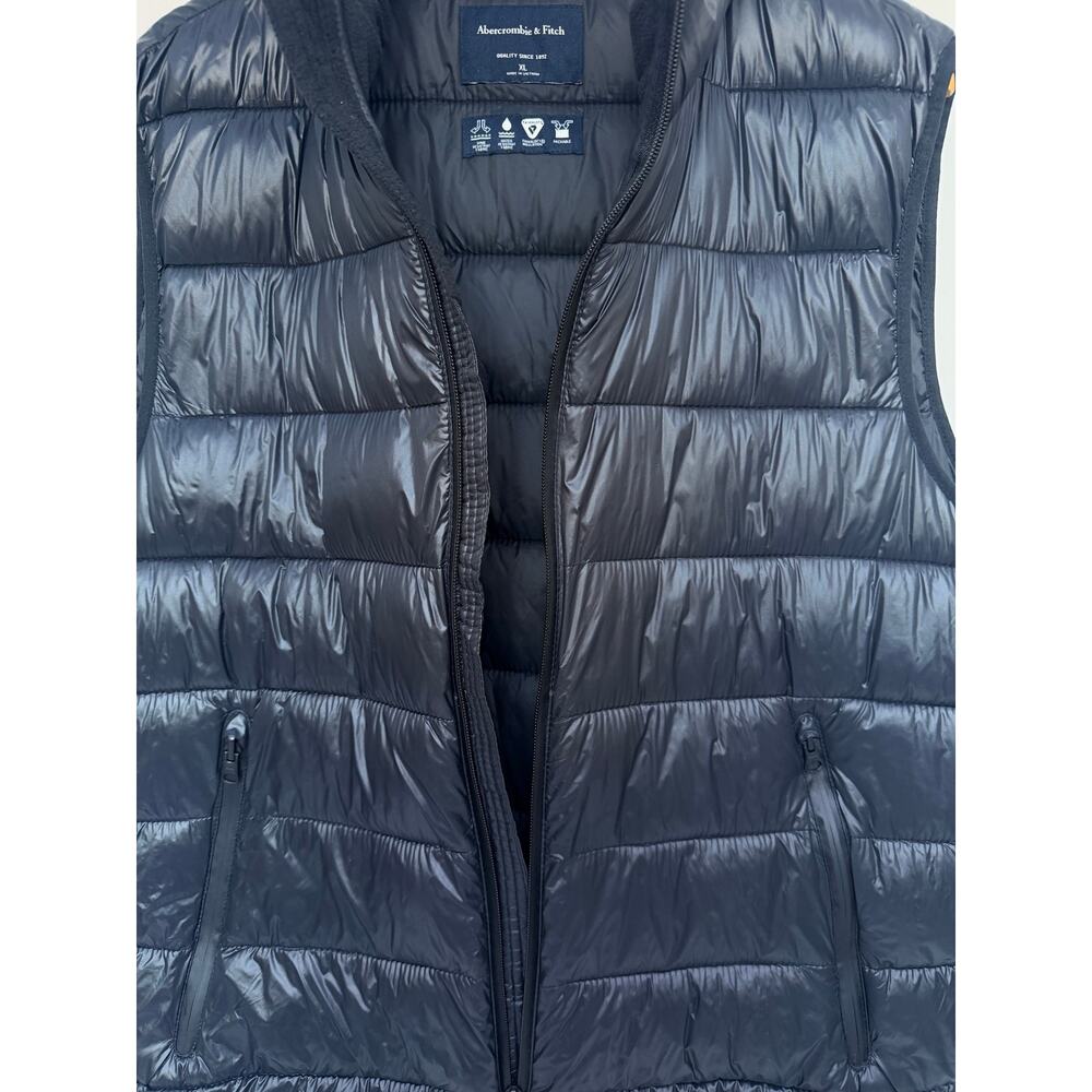Abercrombie PrimaLoft Puffer Vest XL - Picture 4 of 6